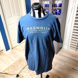 Magnolia Waco Texas T-Shirt - Great Looking - Great Condition